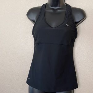 Nike Women’s Sports Tank Top in Black